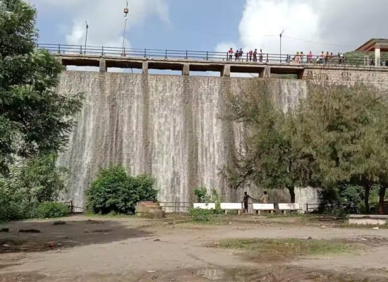 willingdon-dam-junagadh-bhavnath-junagadh-tourist-attraction-qielf9rmvk